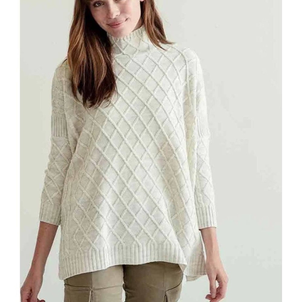 Mersea Libson Traveler Sweater Oatmeal Colored Yarn One Size Fits All